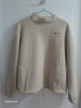 Nike Women's Cream Sherpa Pullover Sweater